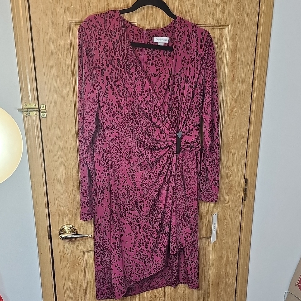 Calvin Klein Long Sleeve Wrap Dress in Wine with Black Print